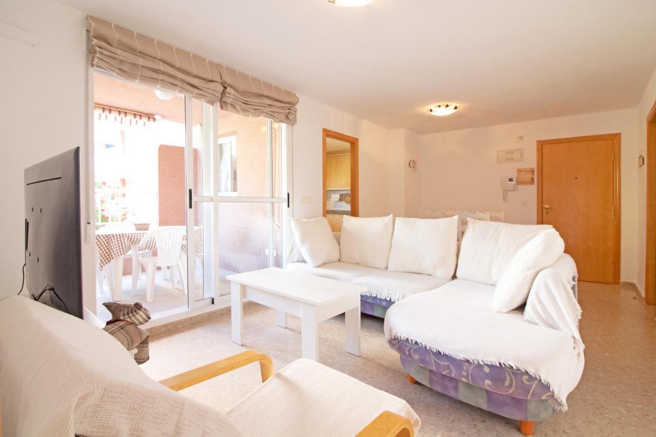 Global Properties, Practico Con Piscina En Residencial Brezo Canet Apartament