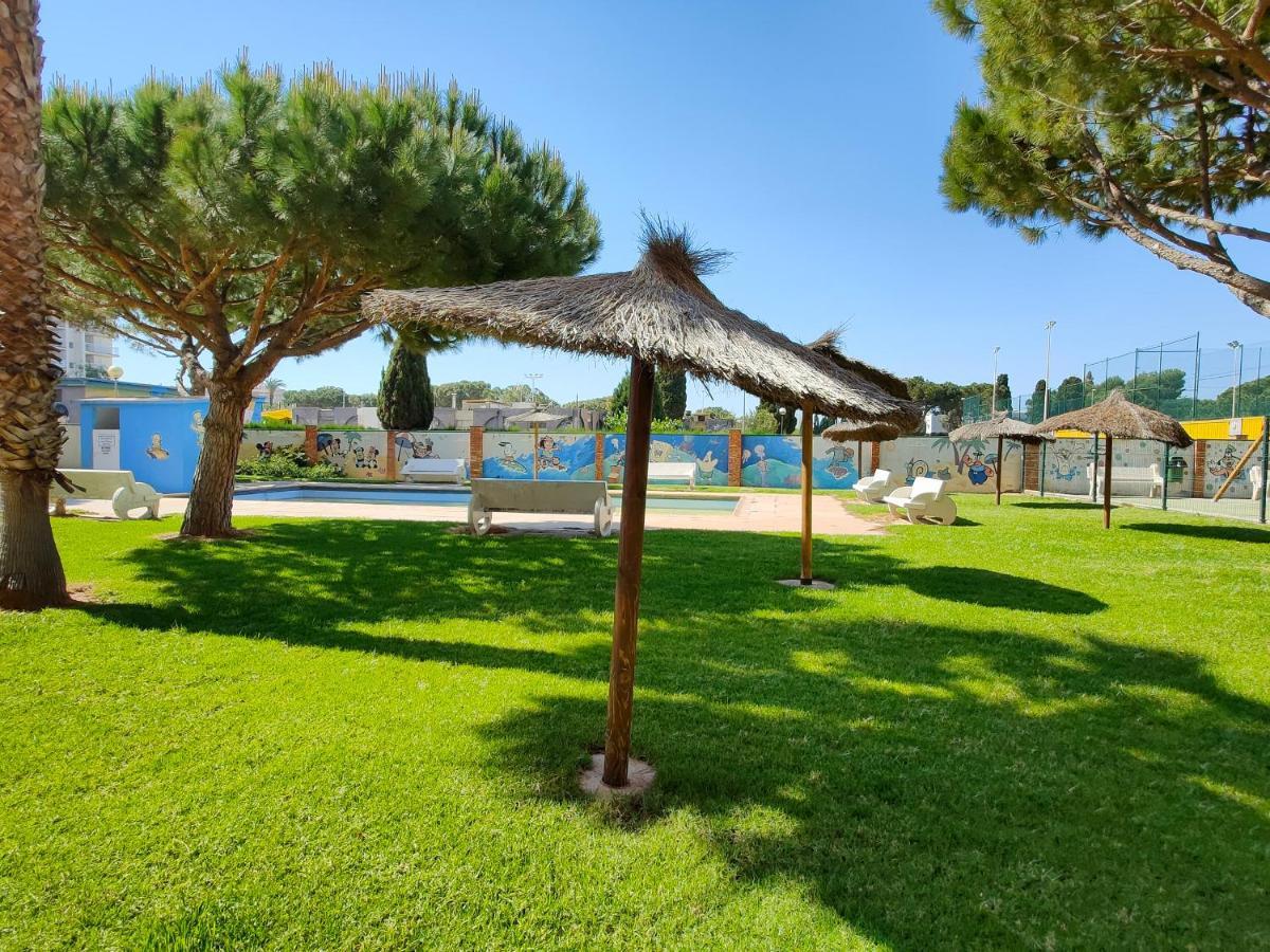 Global Properties, Practico Con Piscina En Residencial Brezo Canet Apartament *